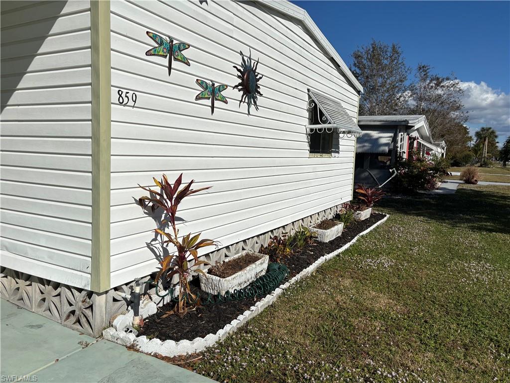 RIVERWOOD - Residential