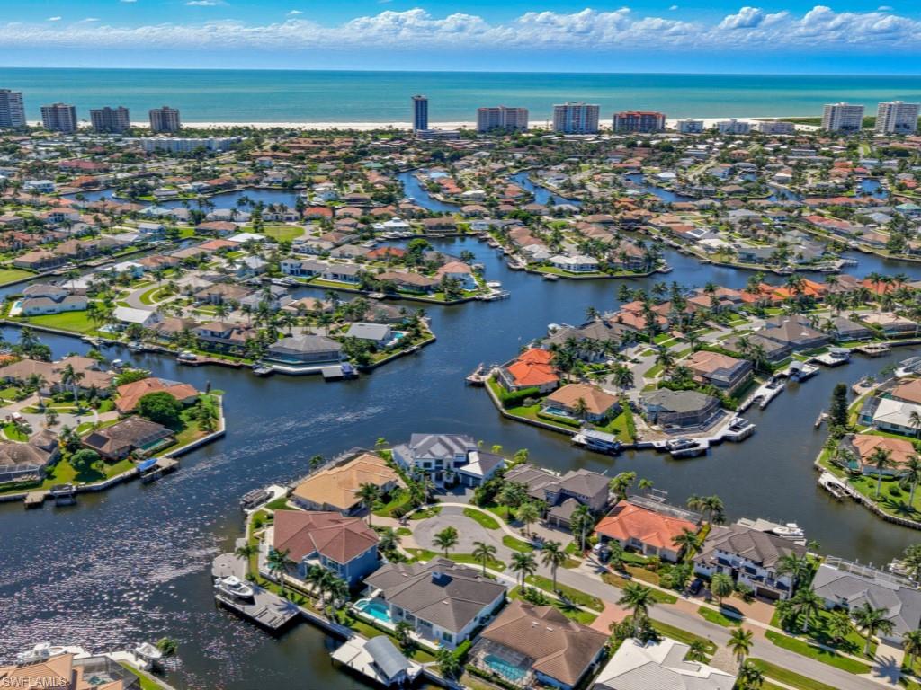 MARCO BEACH - Residential