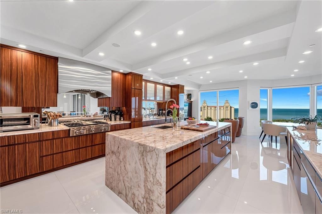 TRIESTE AT BAY COLONY - Residential