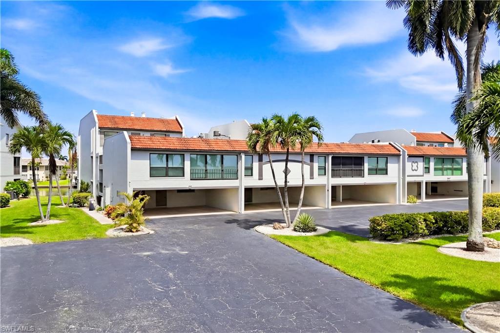 PARK VIEW CONDO - Residential