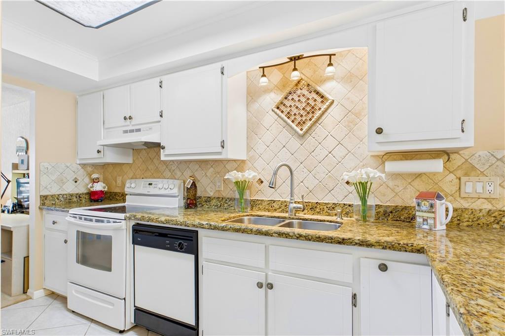 PARK VIEW CONDO - Residential