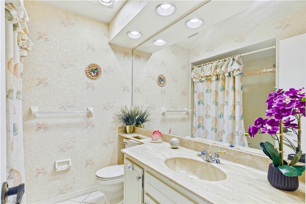 PARK VIEW CONDO - Residential