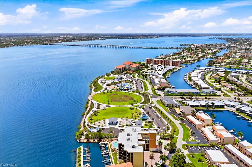 PARK VIEW CONDO - Residential