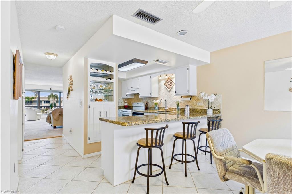 PARK VIEW CONDO - Residential