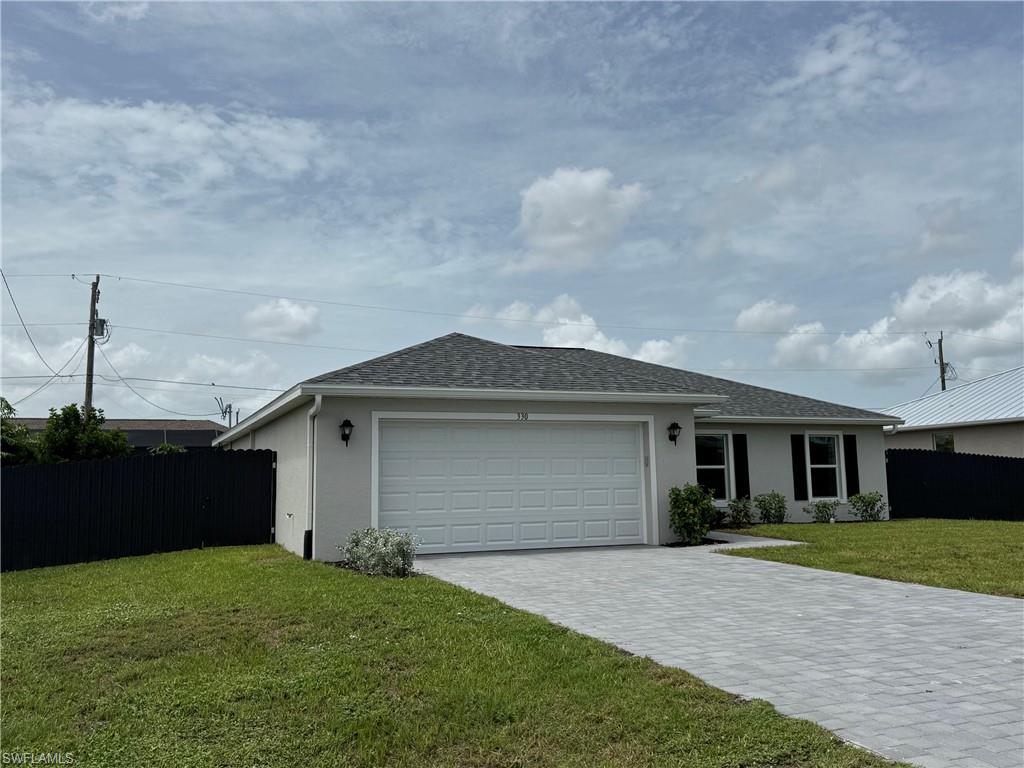 CAPE CORAL - Residential