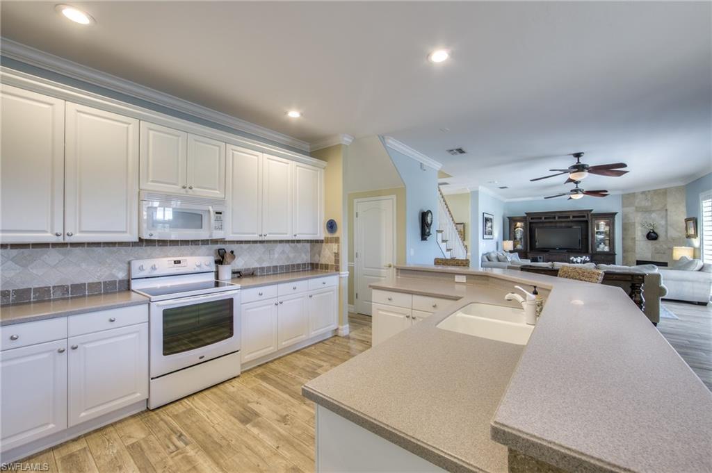 STONEYBROOK - Residential