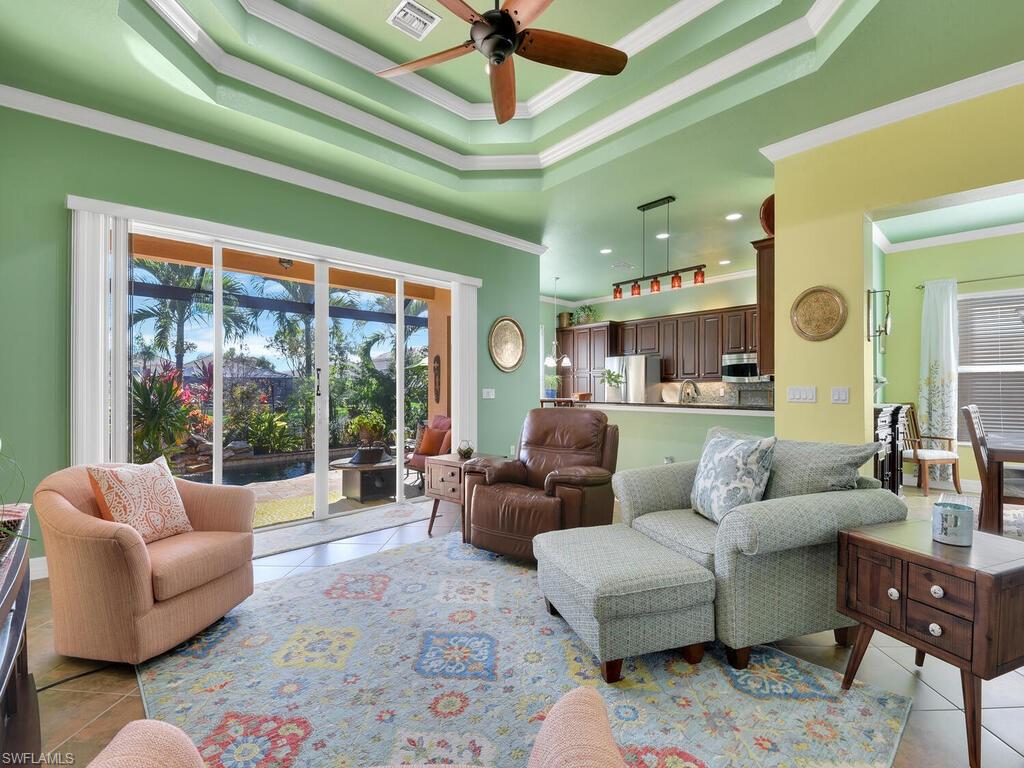 MARBELLA LAKES - Residential