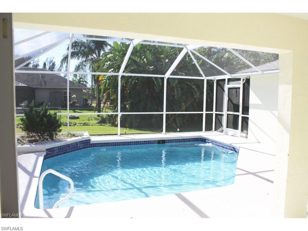 CAPE CORAL - Residential Lease