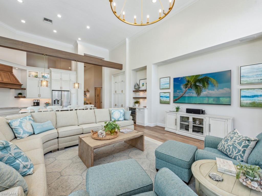 MAHOGANY RIDGE - Residential