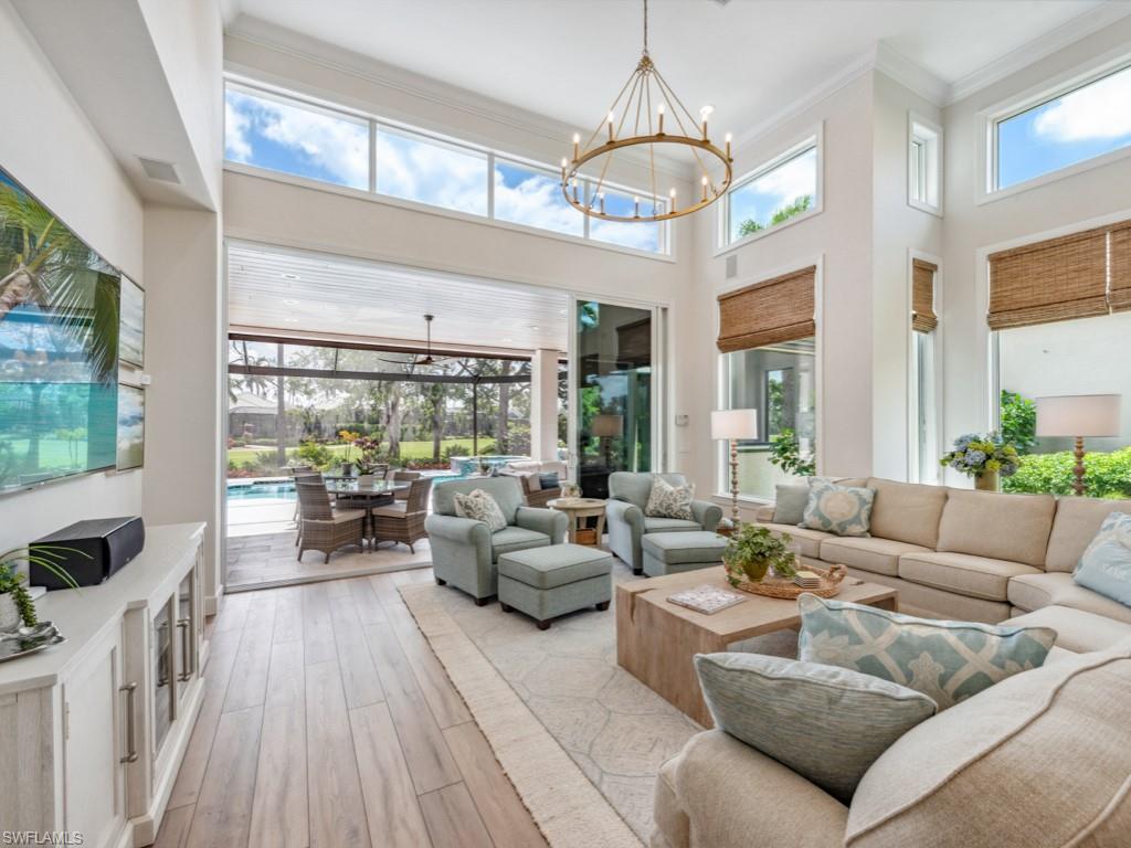 MAHOGANY RIDGE - Residential