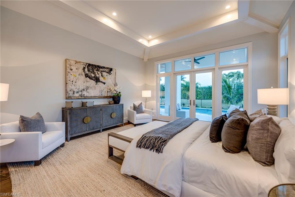 MOORINGS - Residential