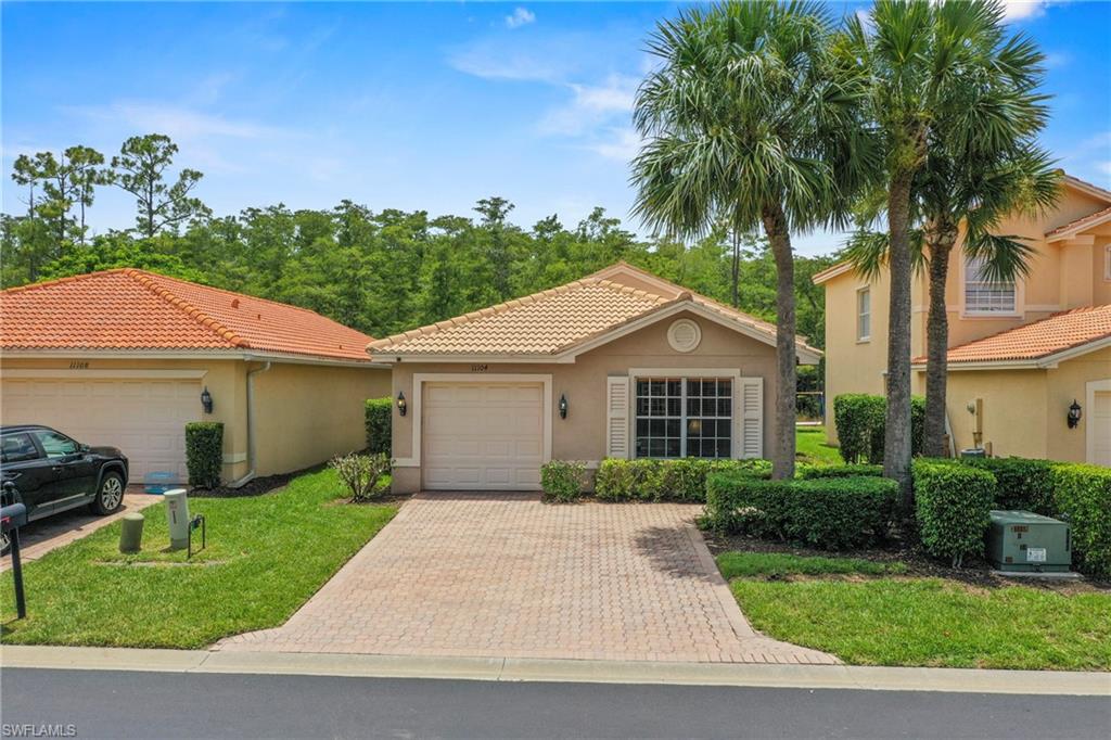 BOTANICA LAKES - Residential