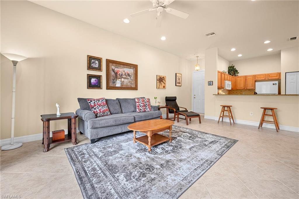 BOTANICA LAKES - Residential