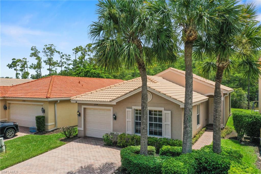 BOTANICA LAKES - Residential