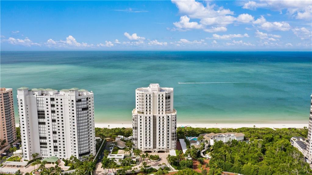 WINDSOR AT BAY COLONY - Residential