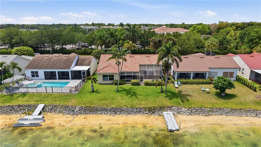 EMERALD LAKES - Residential