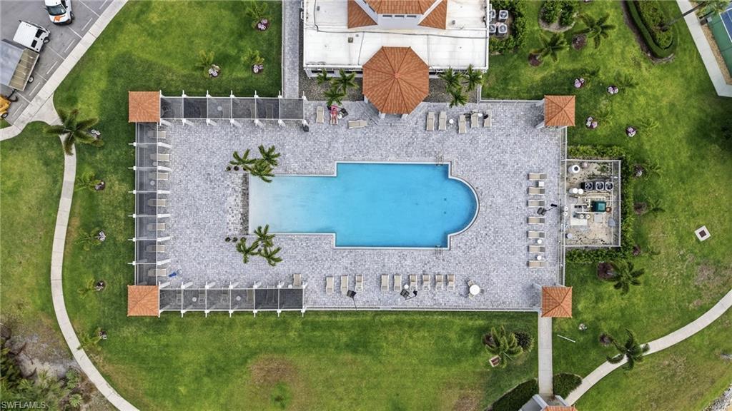 EMERALD LAKES - Residential