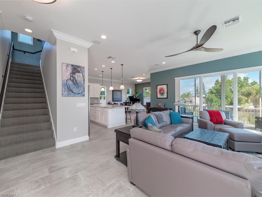 WATSON W W - Residential