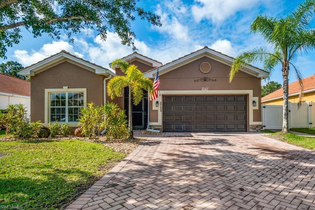 VALENCIA LAKES - Residential