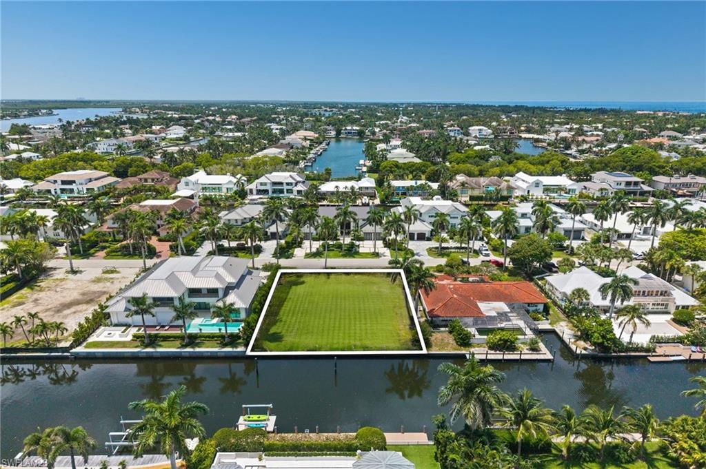 AQUALANE SHORES - Land