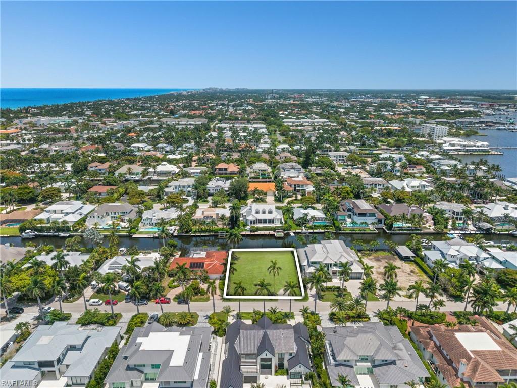 AQUALANE SHORES - Land