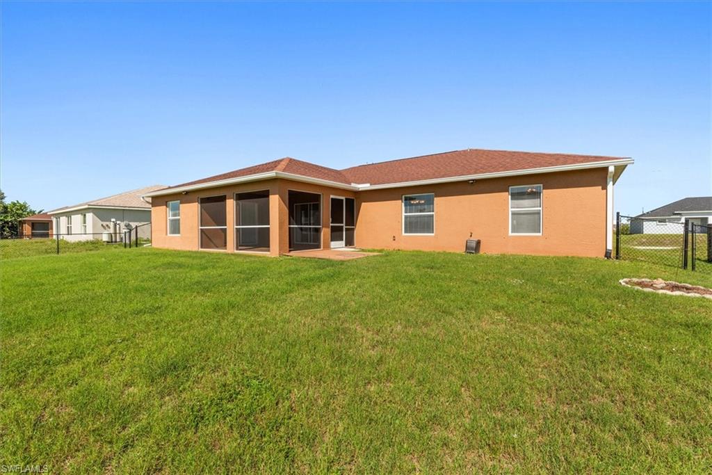 CAPE CORAL - Residential