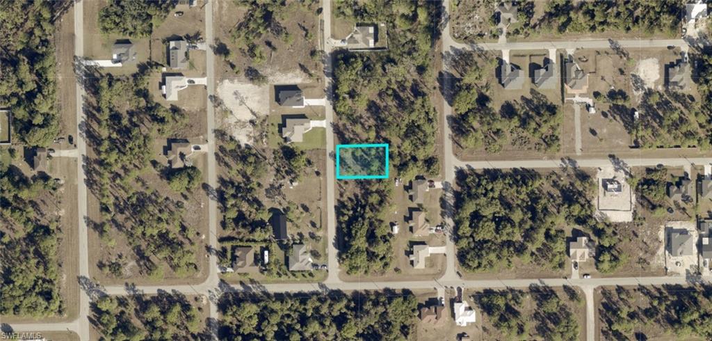 LEHIGH ACRES - Land