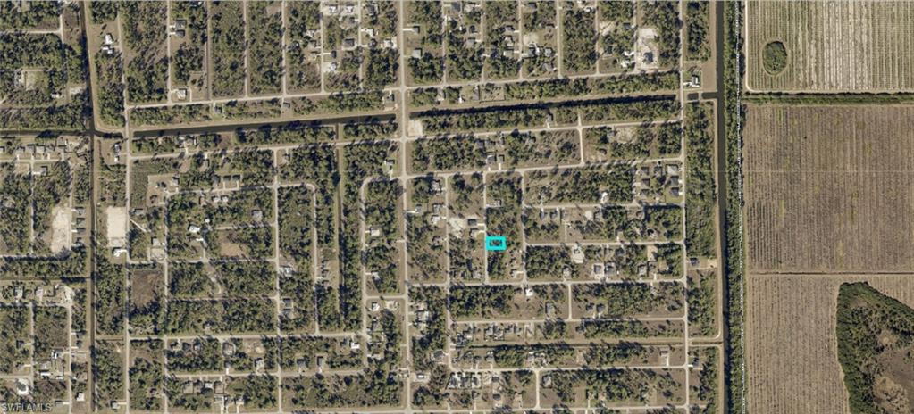 LEHIGH ACRES - Land