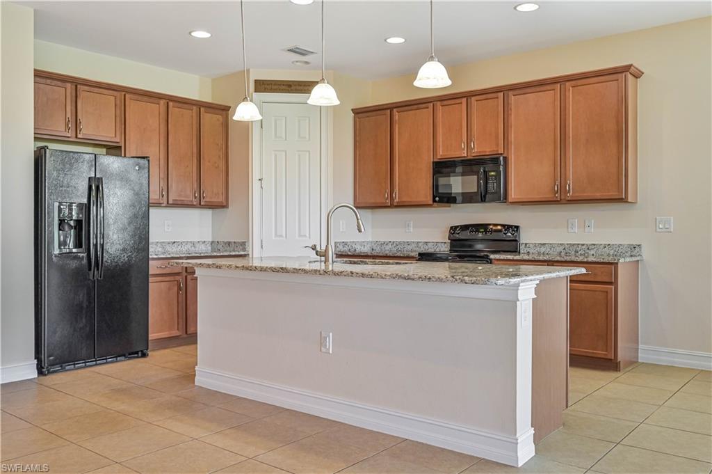 LINDSFORD - Residential Lease