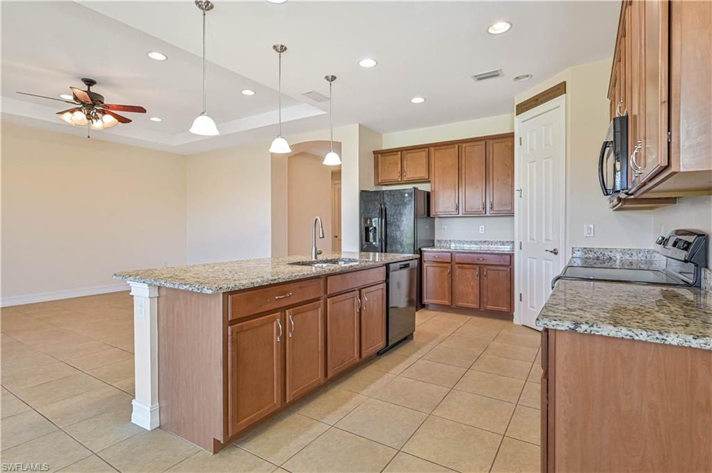 LINDSFORD - Residential Lease