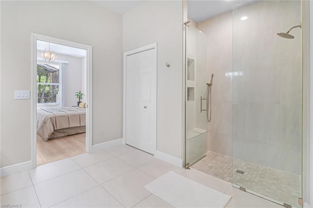 MAPLE BROOKE - Residential