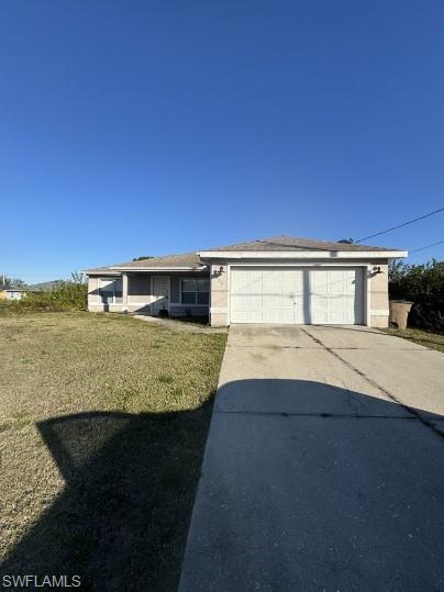 3 bedrooms 2 bath home. Tile throughout. Screened lanai in the back of home and private patio in the front of home. Open floorpan. Spacious and ready for you.
