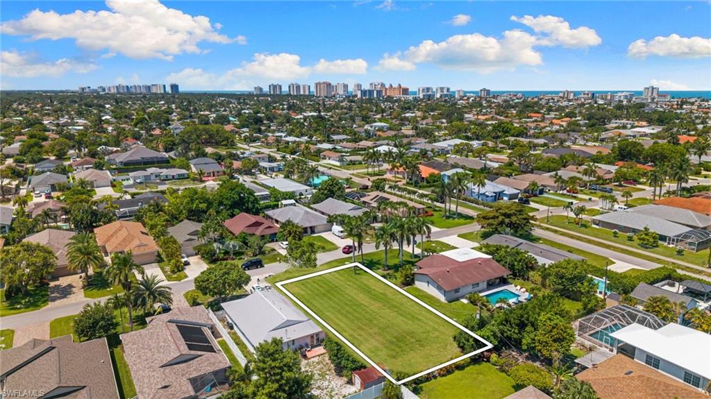NAPLES PARK - Residential
