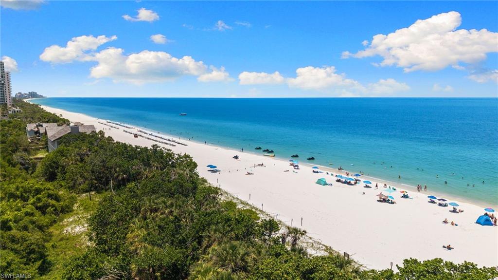 NAPLES PARK - Residential