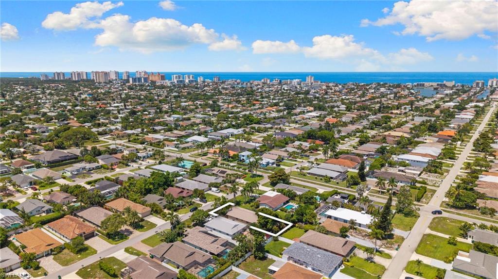 NAPLES PARK - Residential