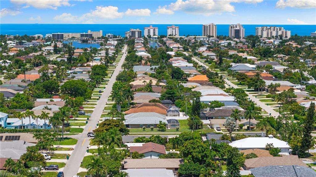 NAPLES PARK - Residential