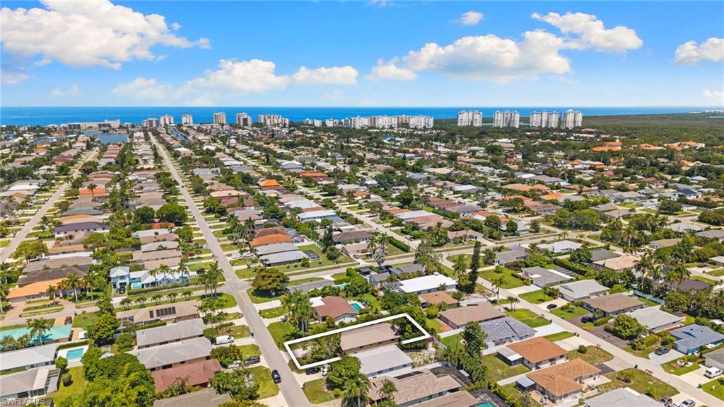 NAPLES PARK - Residential