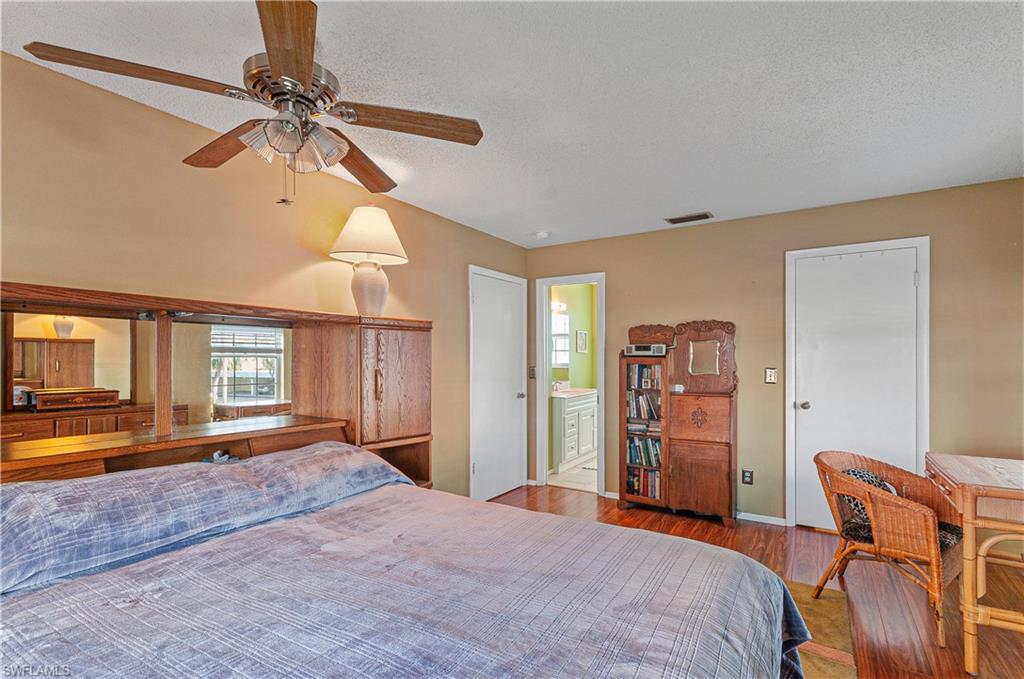 STRATFORD PLACE CONDO - Residential