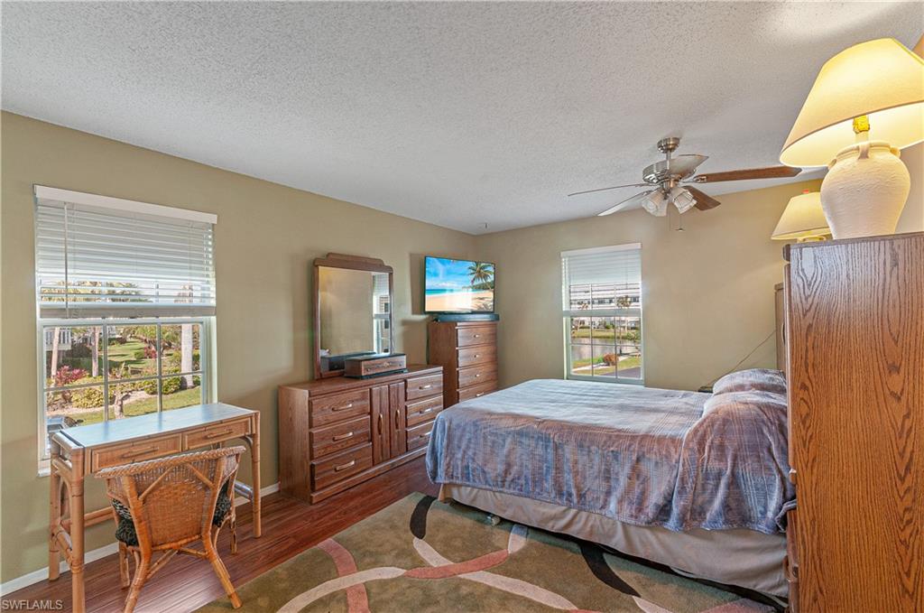 STRATFORD PLACE CONDO - Residential