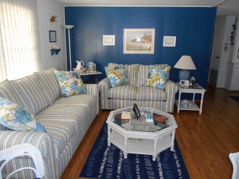 SIX LAKES COUNTRY CLUB - Residential