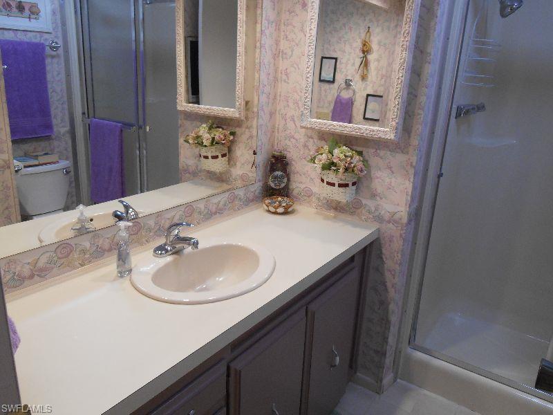 SIX LAKES COUNTRY CLUB - Residential