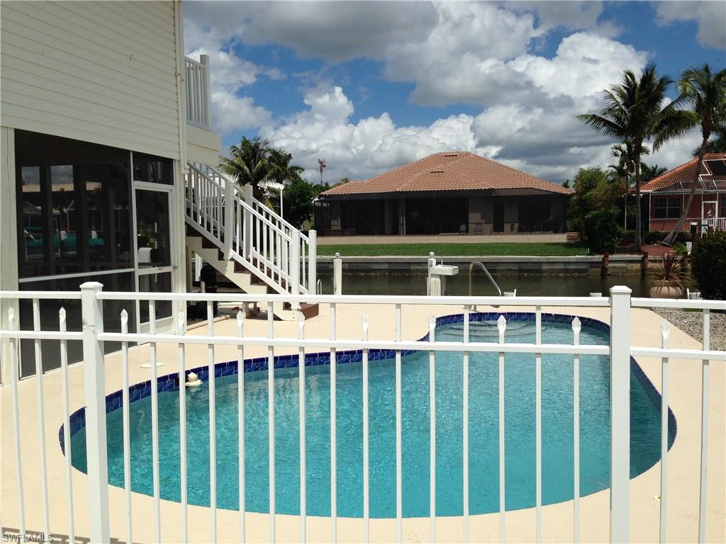 MARCO BEACH - Residential