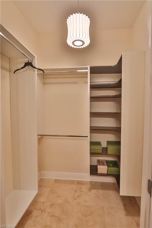 ALTA MAR - Residential Lease