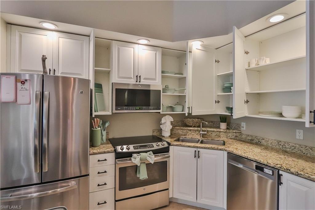 ALTA MAR - Residential Lease