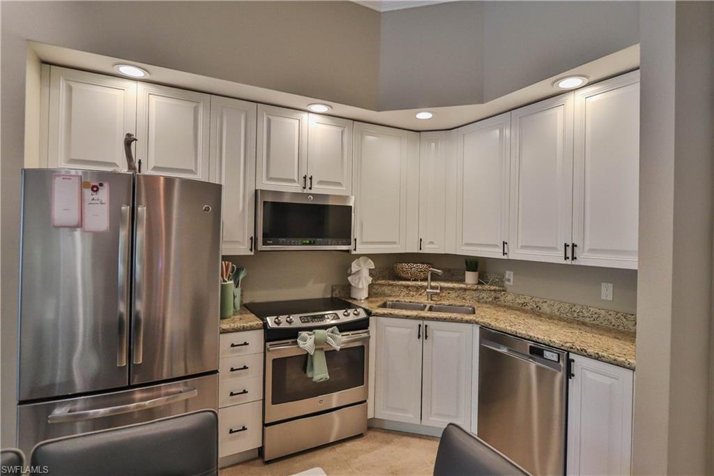 ALTA MAR - Residential Lease