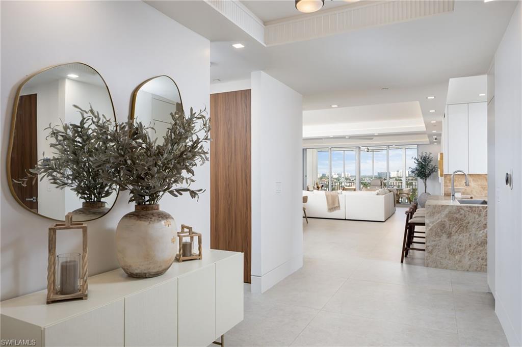 REGATTA - Residential