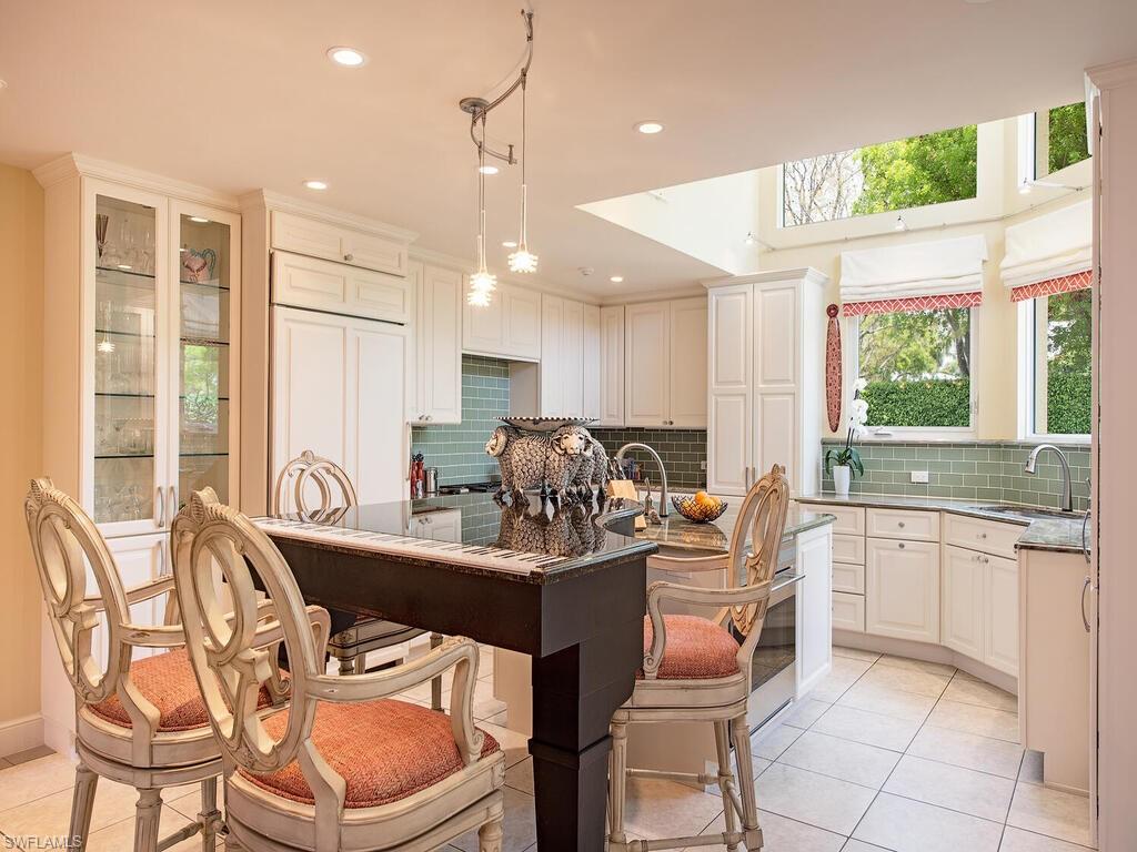 GULF HEIGHTS - Residential