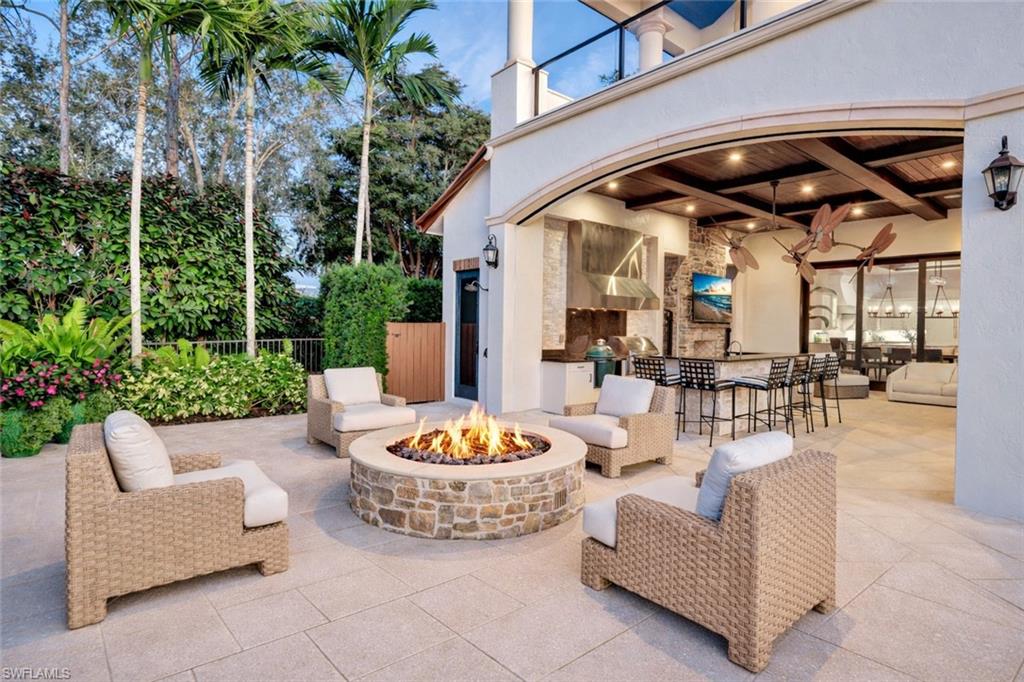 PRATO GRAND ESTATES - Residential