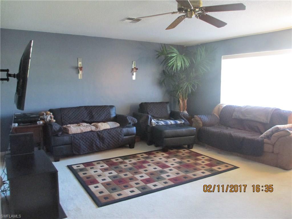 WILLOW LAKE - Residential