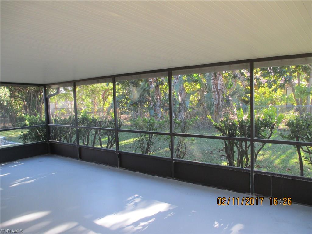 WILLOW LAKE - Residential